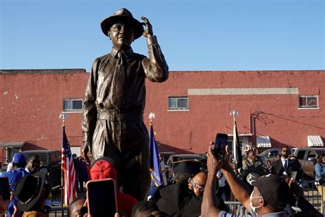 Emmett Till statue in Greenwood, MS